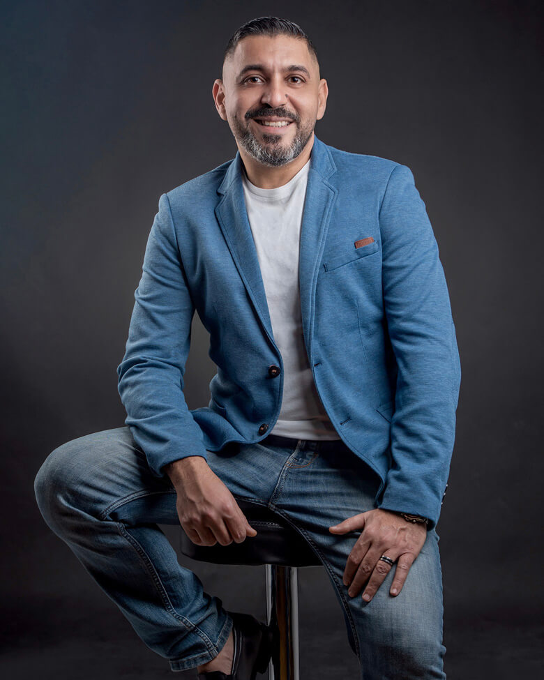 Dr. Wessam Bayaa at SAMDENT Laser Dentistry
